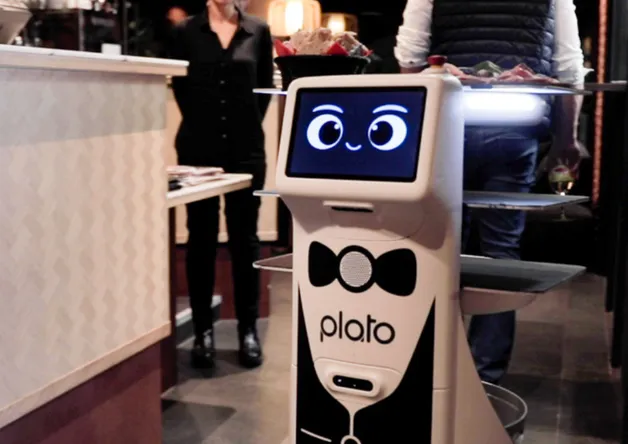 Discover how Plato helped Oceania’s waiters gain time and energy.