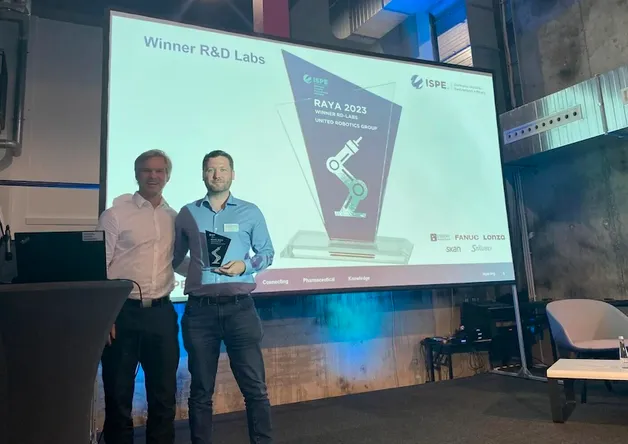 uMobileLab gewinnt die Kategorie F&E-Labore bei den Raya Awards 2023